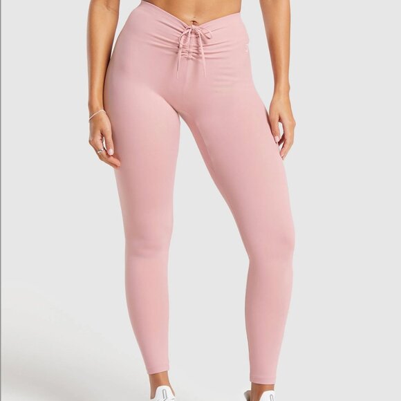 Gymshark Pants - Gymshark Ruche Leggings - Light Pink - Medium